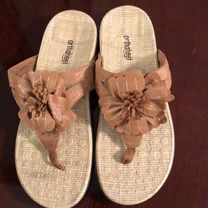 Orthaheel flower sandals